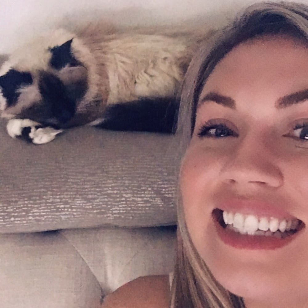 Meet your Posher, Candace